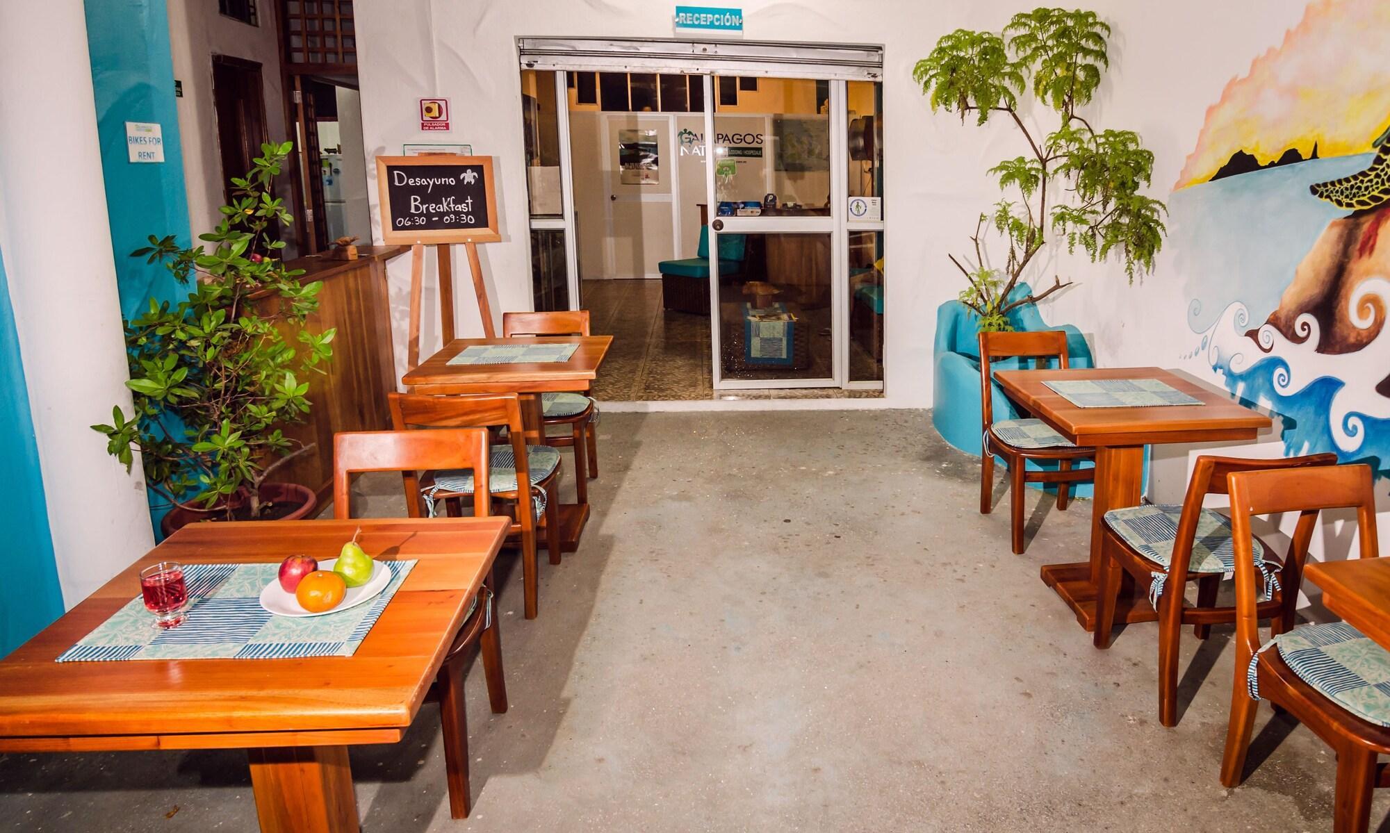 Galapagos Native Hostel Puerto Ayora Kültér fotó