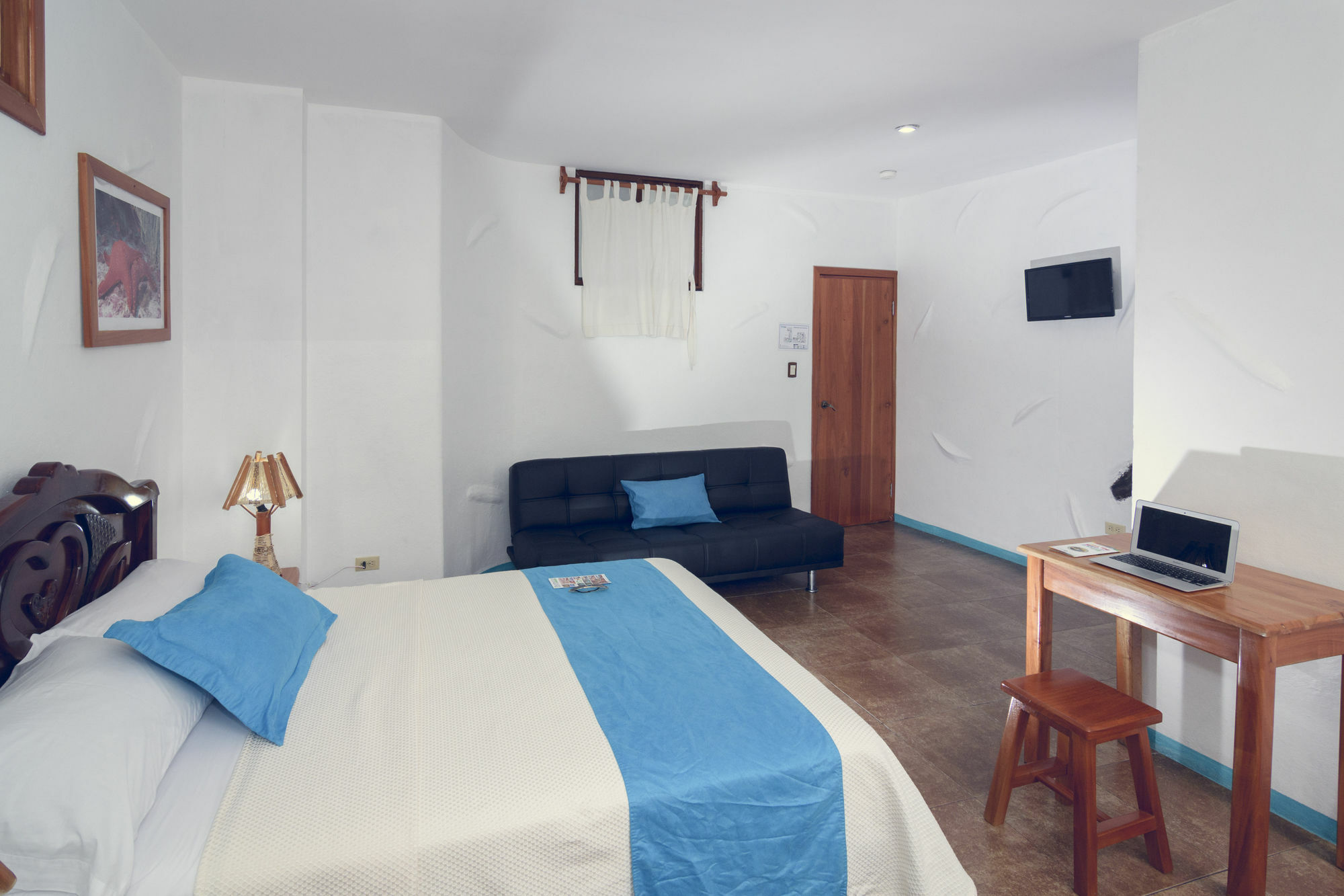 Galapagos Native Hostel Puerto Ayora Kültér fotó