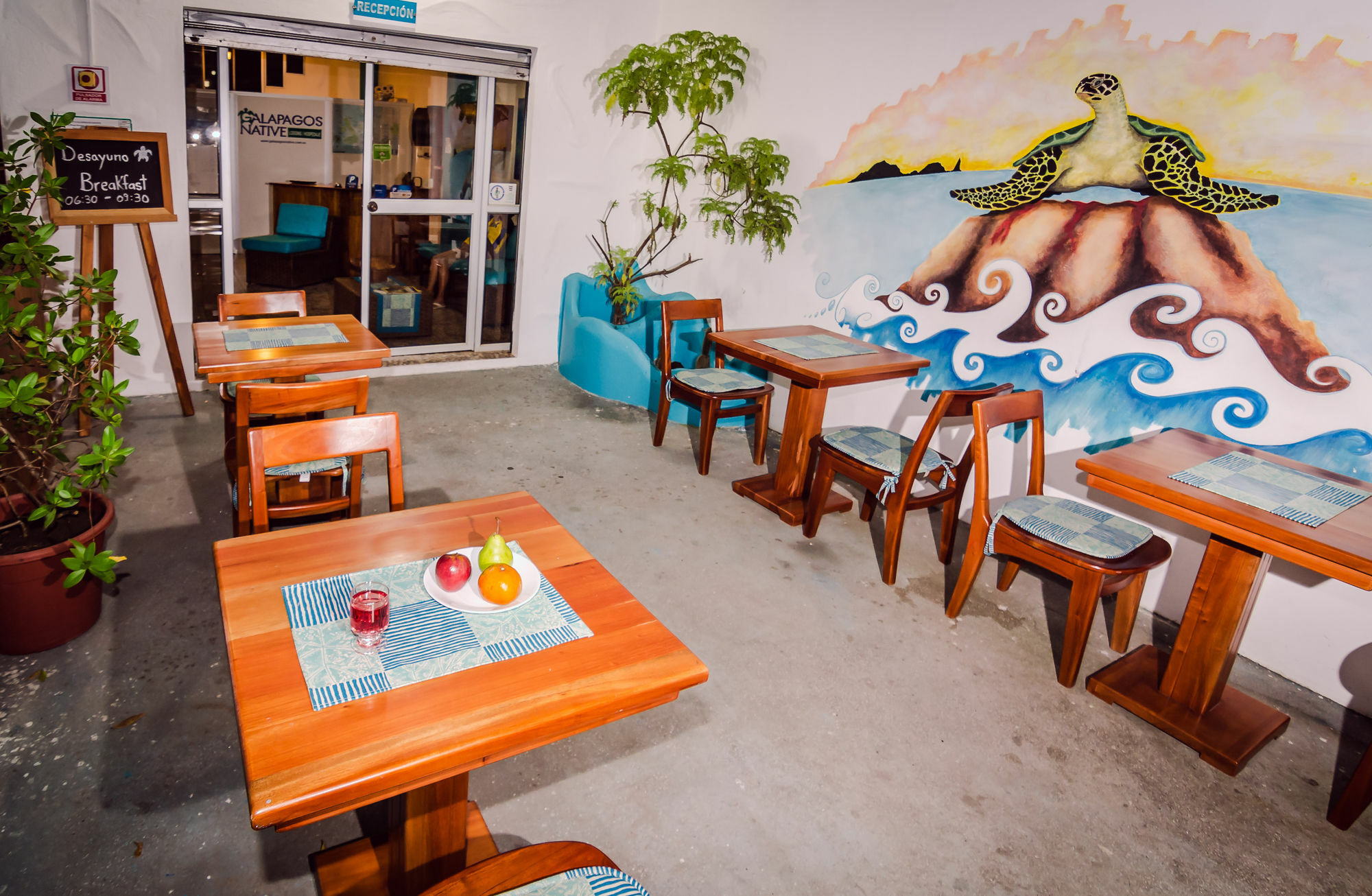 Galapagos Native Hostel Puerto Ayora Kültér fotó